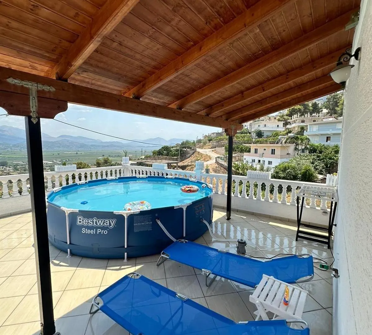 Apartments Berti Sarandë